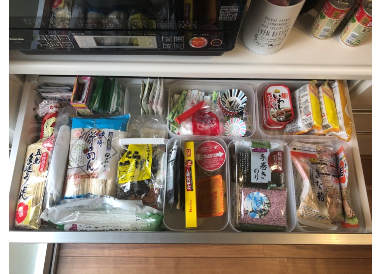 オフェリアカップボードの収納量